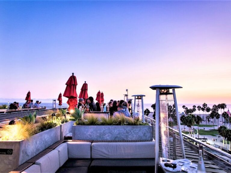 The Best Outdoor Bars and Restaurants on Ocean Ave